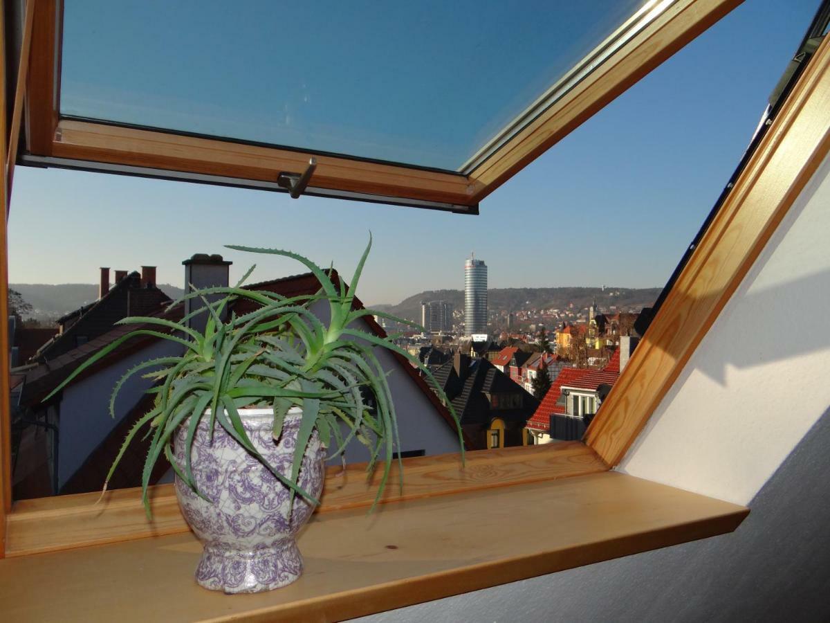 Attraktives 2-Zimmer-Apartment Mit Ausblick Jena Exterior photo
